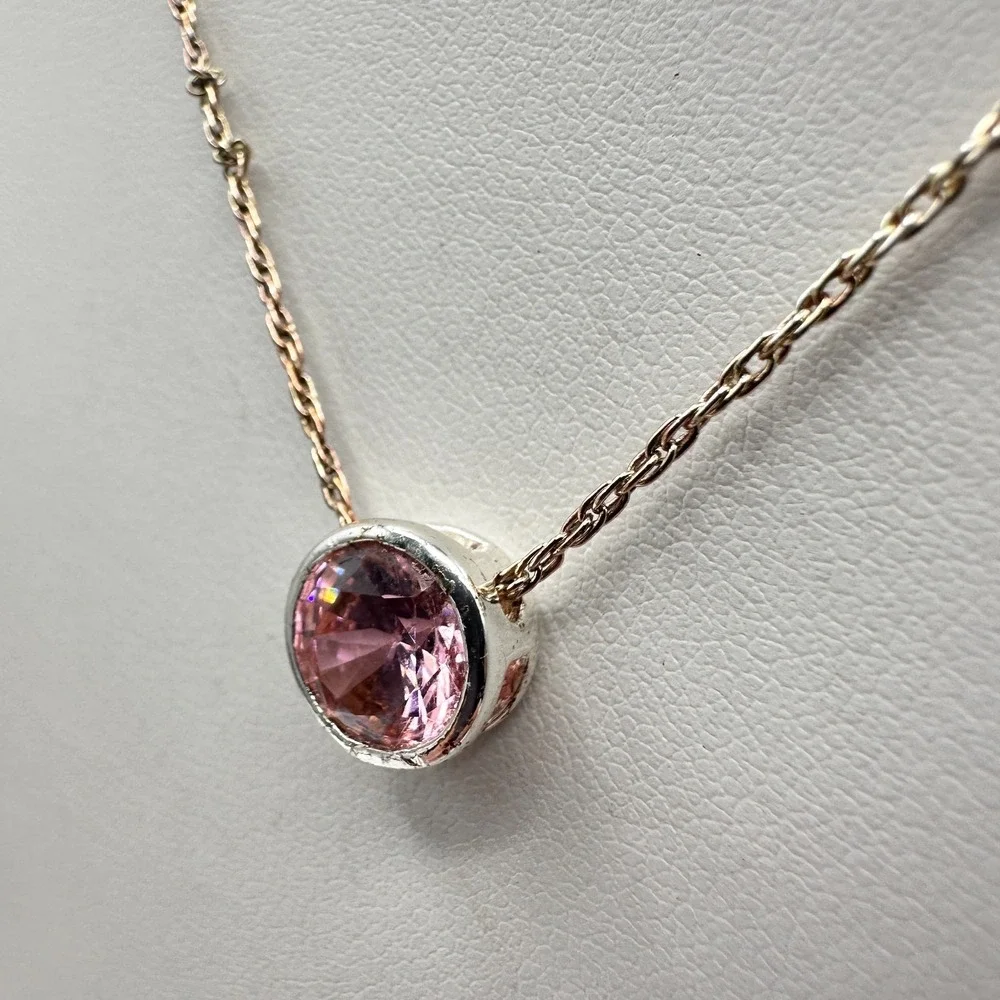 Vintage 90s Gold Tone Pink Rhinestone Pendant Necklace Women's Classic Jewelry